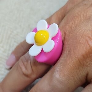 FLOWER POWER FUNKY CUTE RING